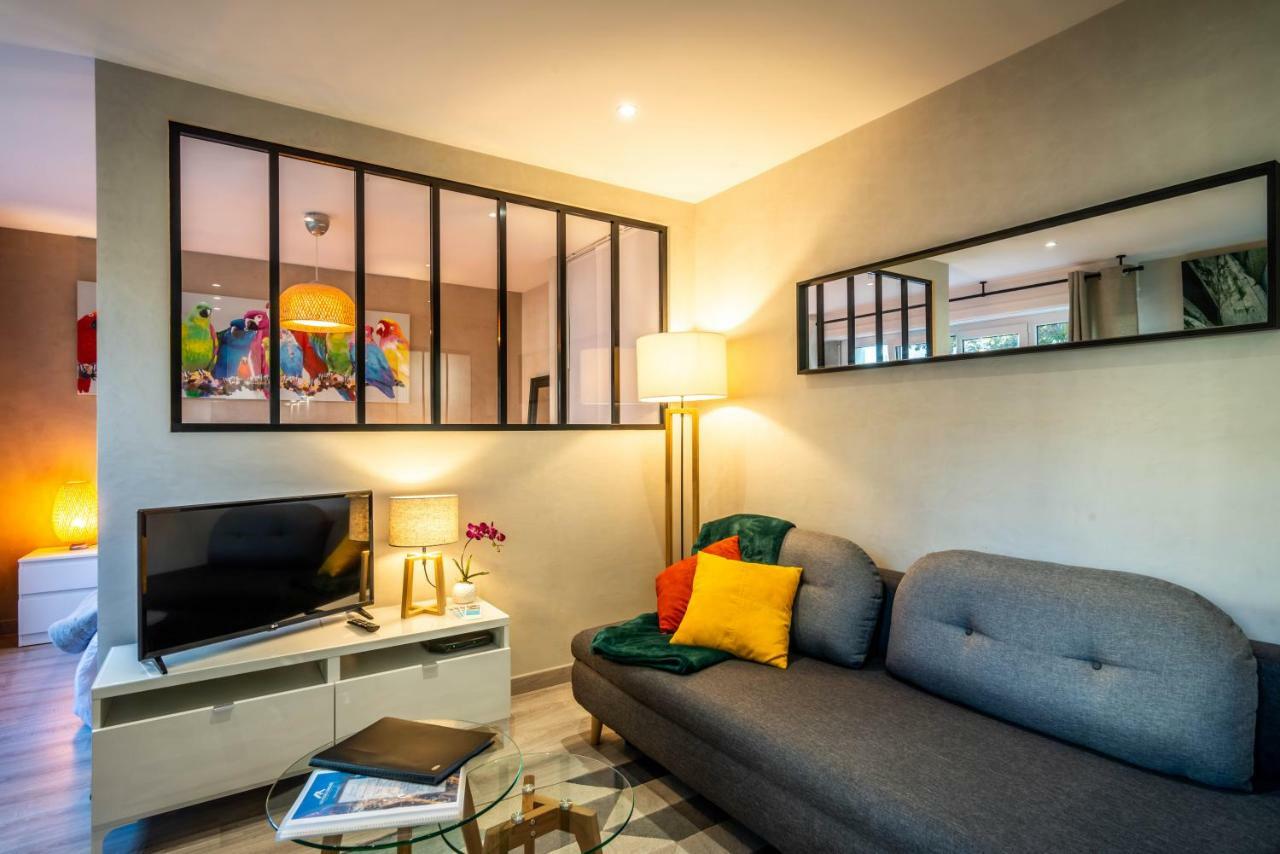 Le Chatelet- Parking Gratuit - Cosy Et Design - A 10 Mn De Geneve Annemasse Luaran gambar